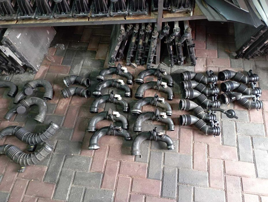 Патрубок DACIA LOGAN SANDERO (2004-2012)