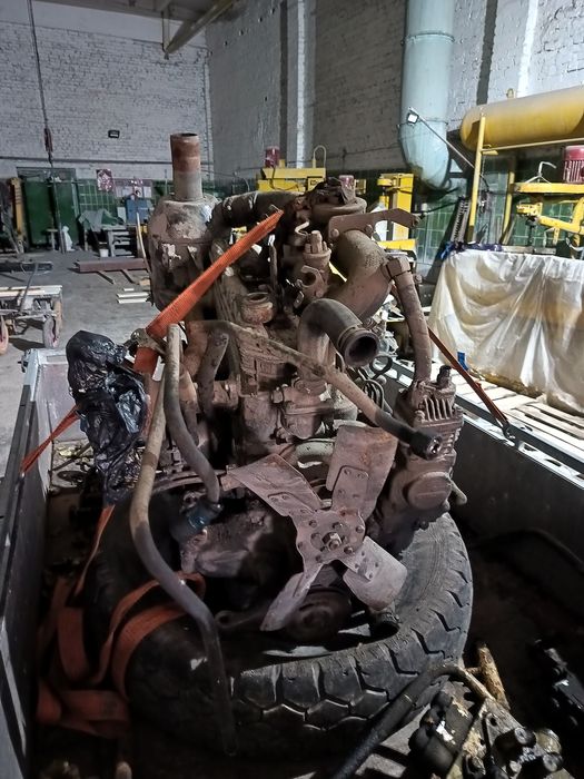 Двигун МТЗ 82 з екскаватора