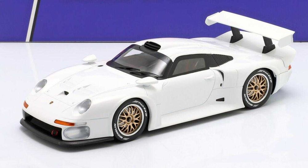 Werk83 Porsche 911 GT1 Plain Body 1/18