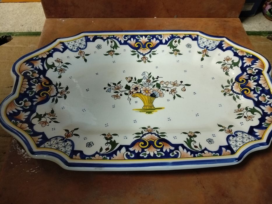 Terrina com seu prato