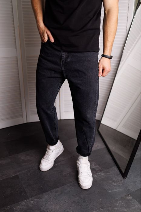 Чоловічі джинси мом