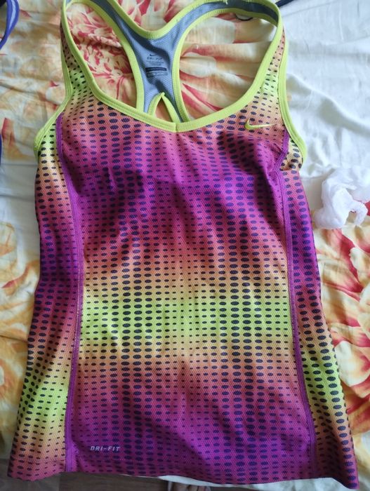 Майка для спорта, Nike, S, оригинал, почти новая