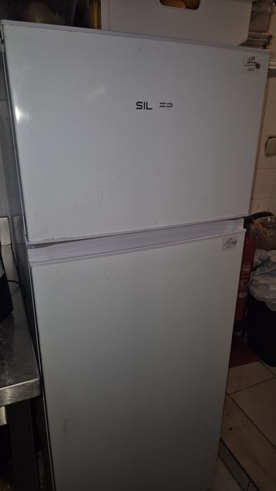 Frigorífico Combinado marca Silver