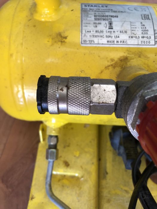 butla na sprężone powietrze z osprzętem do sprężarki stanley