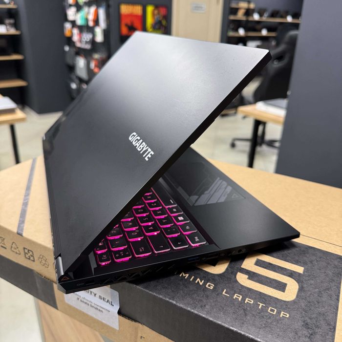 Ігровий GigaByte G5 MF - 144 Гц/i5 12500H 12 ядер/RTX 4050 6 GB/16 GB