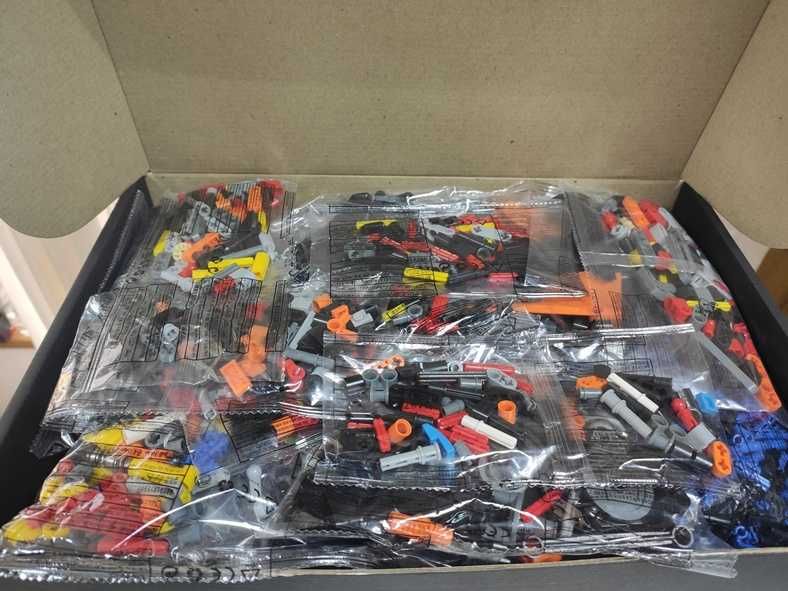 Конструктор‼️НОВИЙ‼️TECHNIC‼️В КОРОБЦІ‼️Formula F1 McLaren MCL39 F1 Формула 1 як Лего LEGO 42228 на 1675 деталей