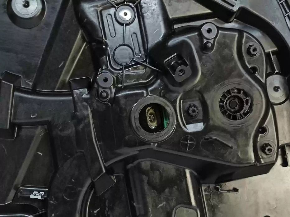 ELEVADOR DE VIDRO FRONTAL ESQUERDO MERCEDES-BENZ CLASSE C 2014 -A2057209111