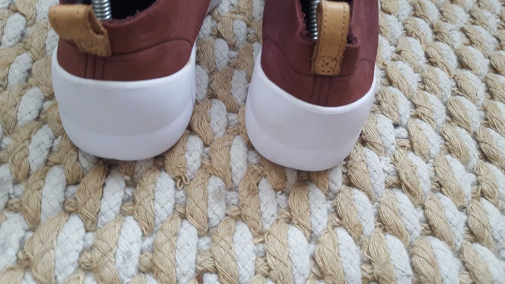 Sneakarsy Clarks 35,5