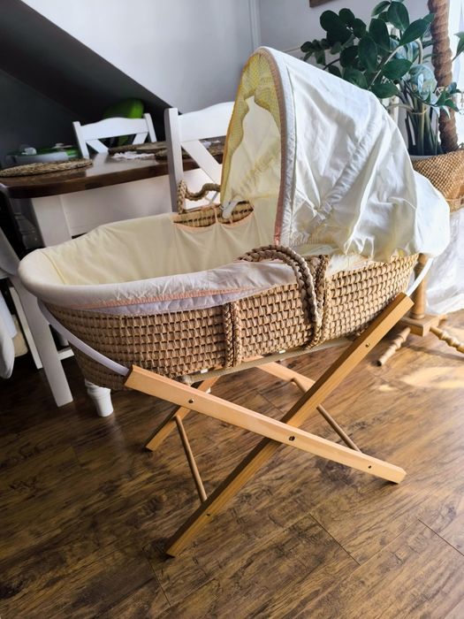 Sprzedam kosz wiklinowy