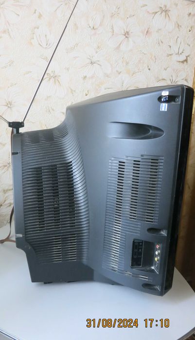 Телевизор Samsung 21” CS21Z57ZQQ (широкоугольная развертка) с пультом