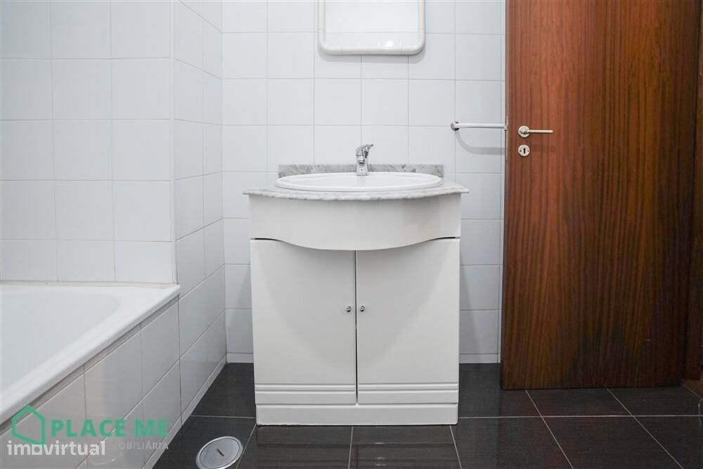 T1 para arrendar próximo da U.M. e do INL