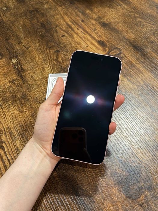 Продам iphone 15 plus 128 gb рожевий