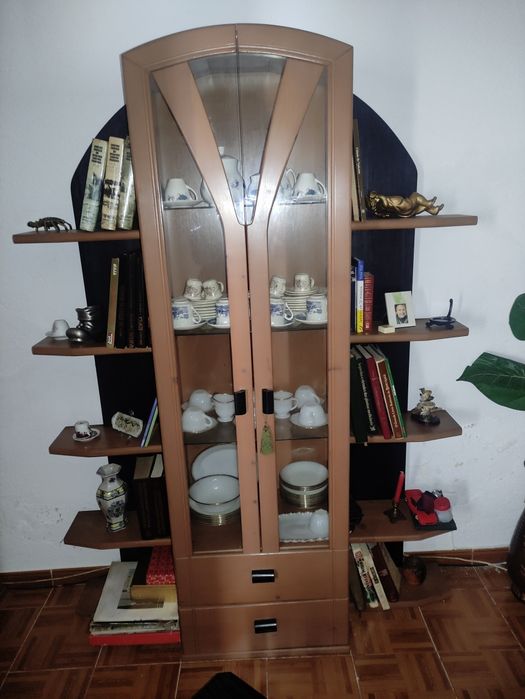 Móveis de sala completa em madeira