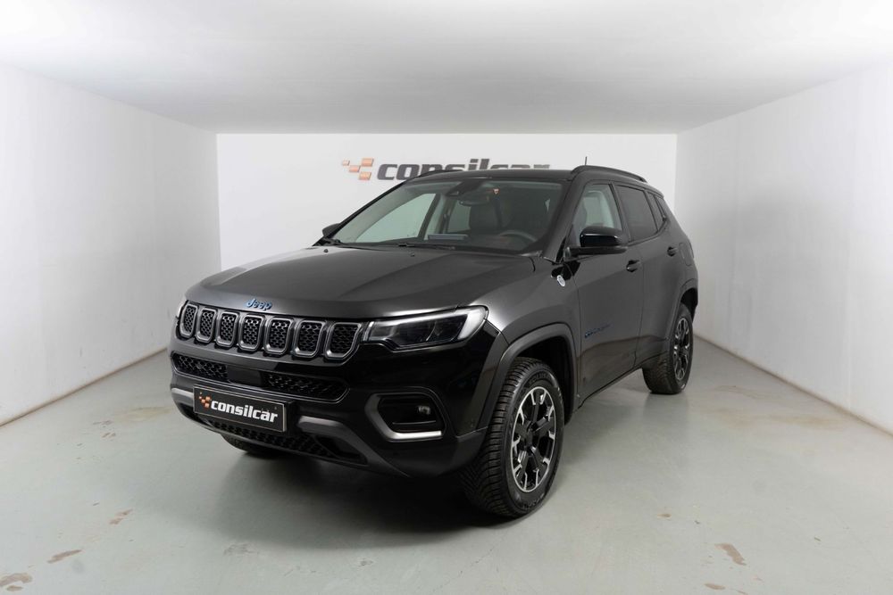 Jeep Compass 1.3 TG Trailhawk