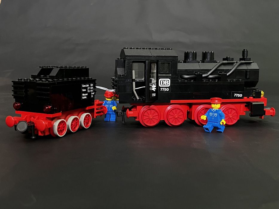 7750 LEGO Duża Lokomotywa Parowa