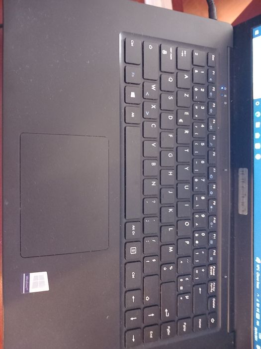 Computador marca Injoo