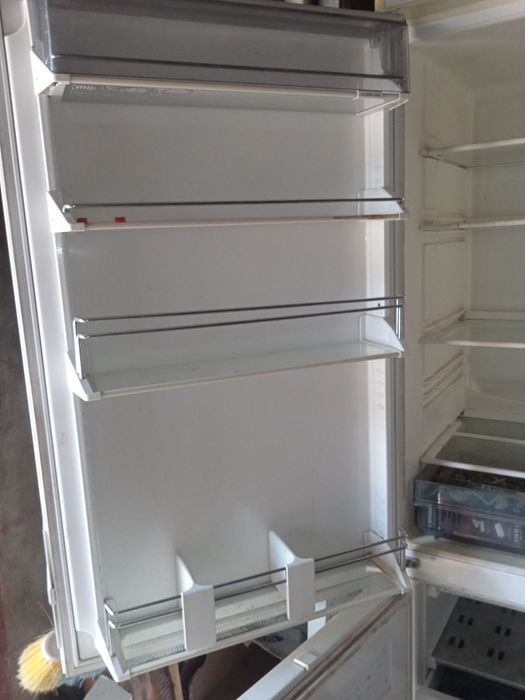 Продам холодильник.