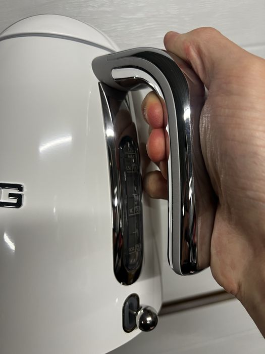 Електрочайник SMEG KLF03WHEU