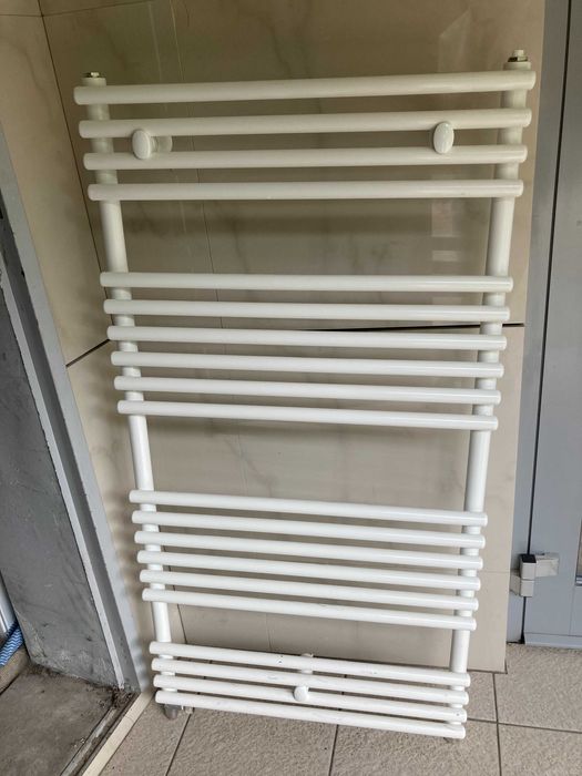 Grzejnik łazienkowy, nowy