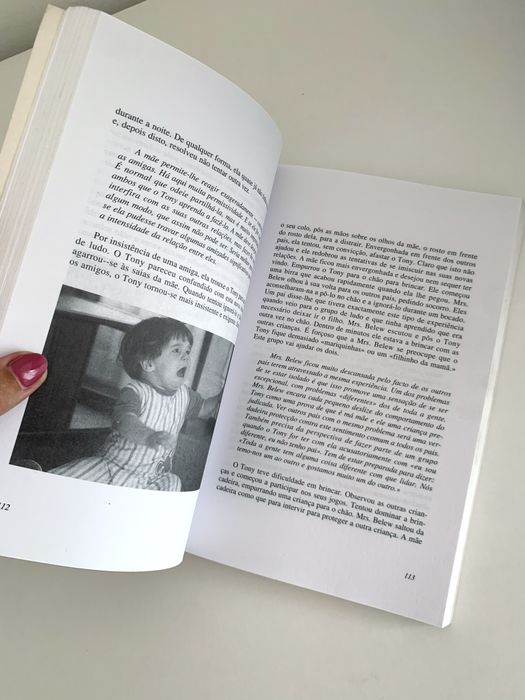 Livro Os Primeiros Passos dos Bebés