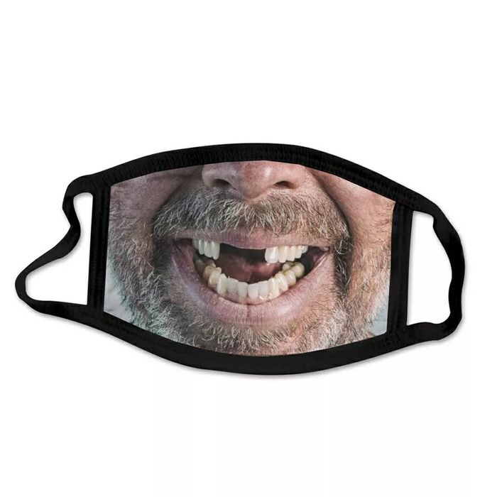 Śmieszne maseczki ochronne