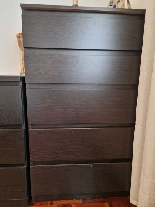 Mobília de quarto Antarte em Cerejeira e wengué