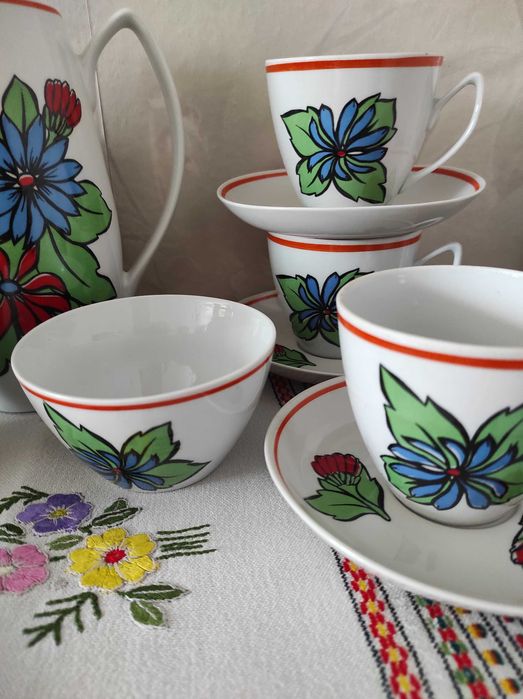 Serwis do kawy, porcelana Chodzież, filiżanki 220ml