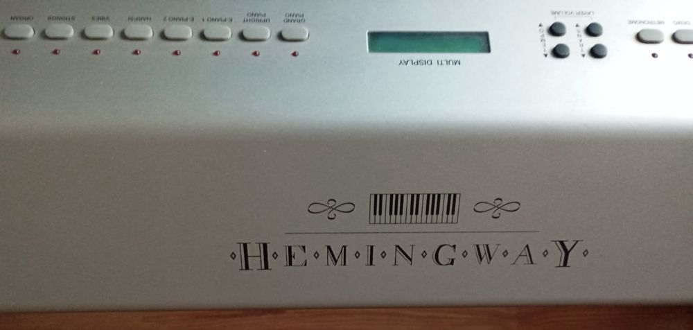 Pianino cyfrowe HEMINGWAY bardzo dobry stan