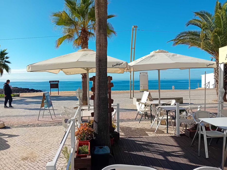 Snack bar na Praia de Quarteira