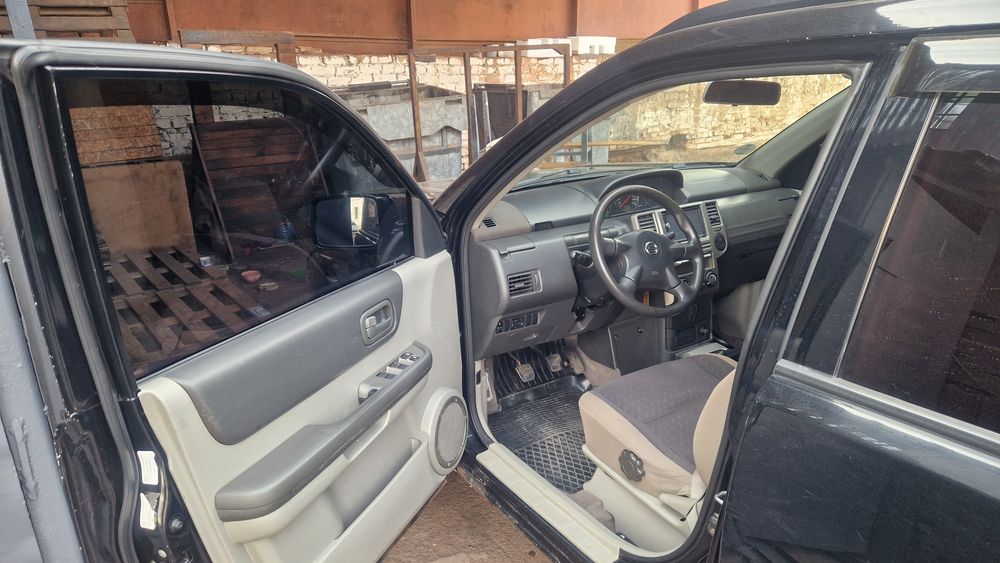 Nissan X-trail T30