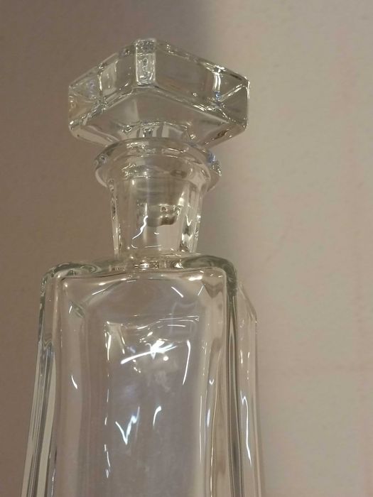 Crystal Bottles with Various Designs64751887660033120