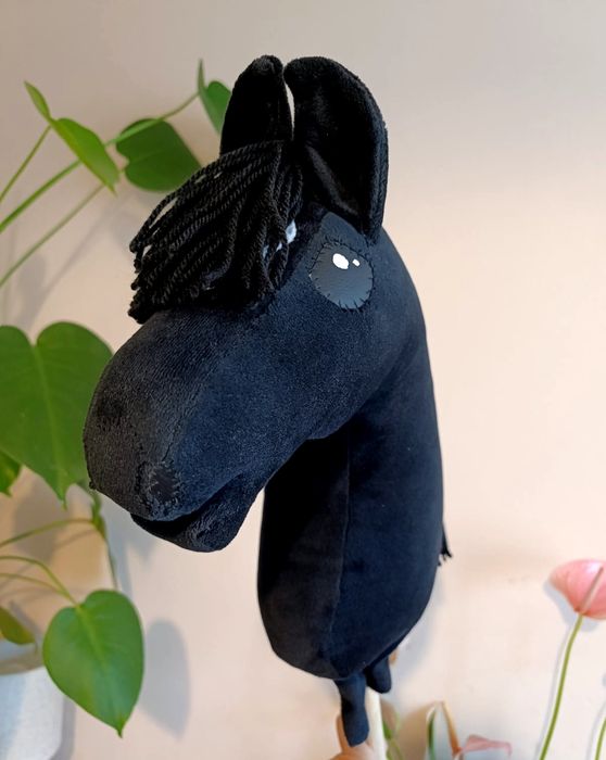 Hobby horse A4, czarny, kary, nowy