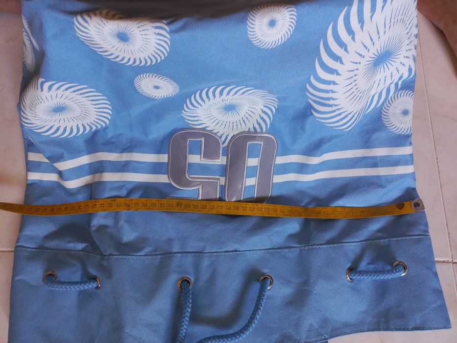 Mala de praia nunca usada da marca cosmopolita