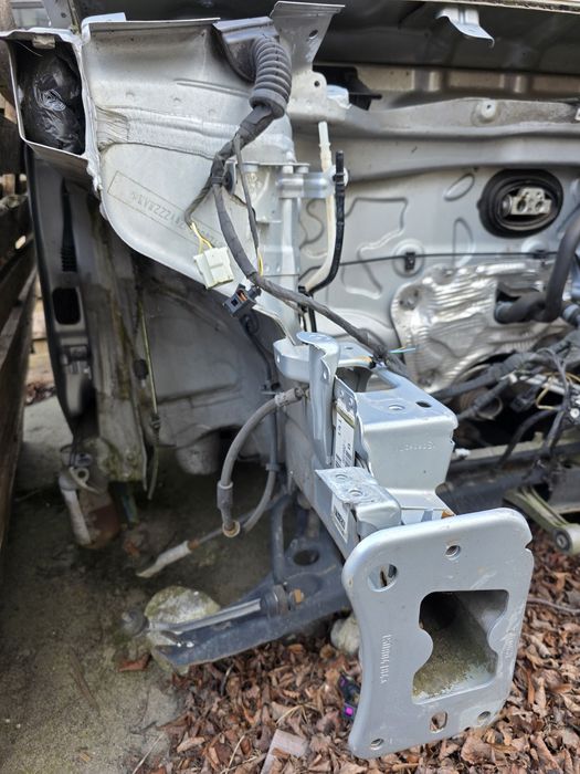 Cwiartka prawy przód Volkswagen UP Skoda Citigo Seat Mii