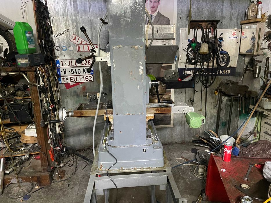 frezarka plus narzędzia