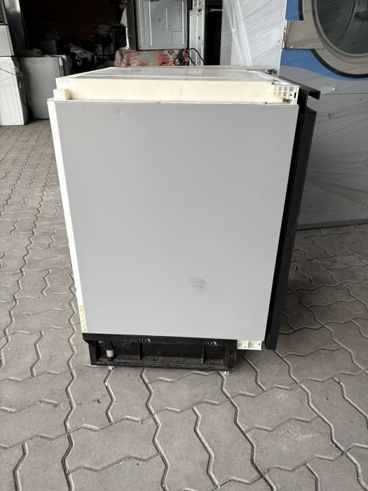 Вбудована винна шафа Miele KWT 6321 UG
(A140407)