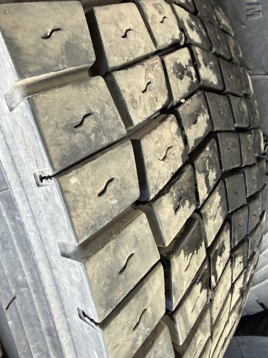 Продам резину 22.5/315/80