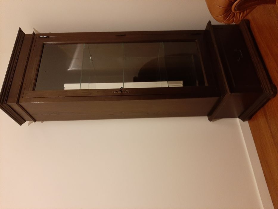 Móvel expositor madeira maciça