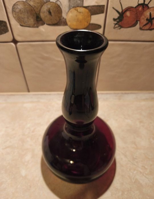 Wazon. Piękny. Huta Tarnowiec.