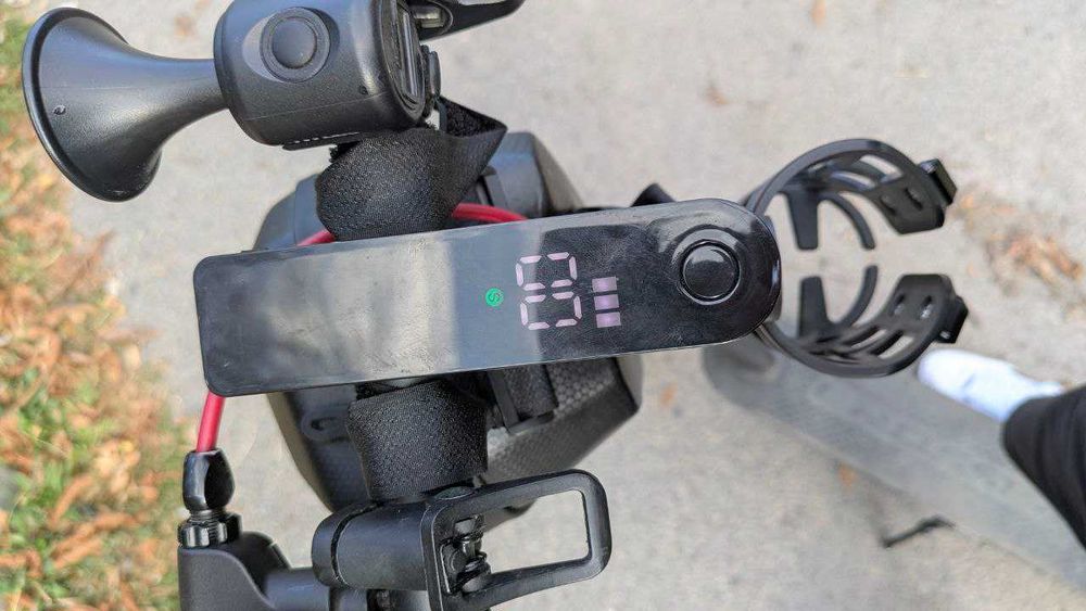 Crosser E9 Pro Max  600Вт / новые колеса / бонусы / бу