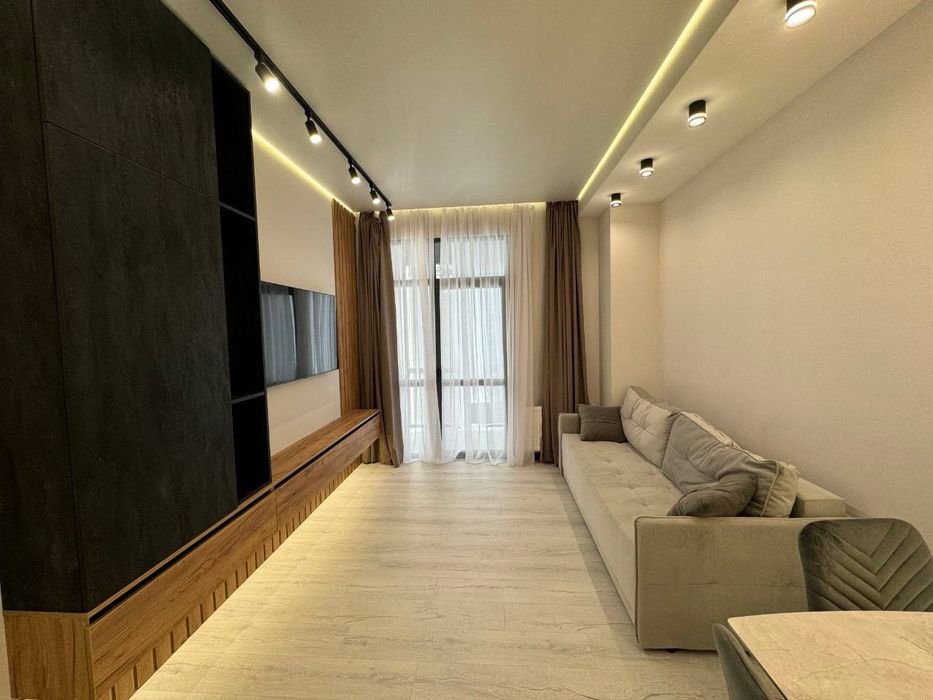 Здам квартиру Файна таун