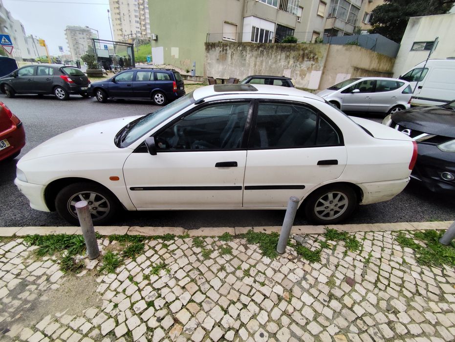 Mitsubishi Lancer GLX