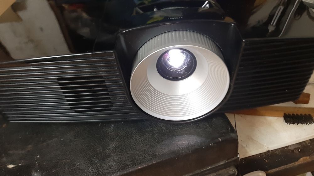 Projetor Acer a funcionar bem