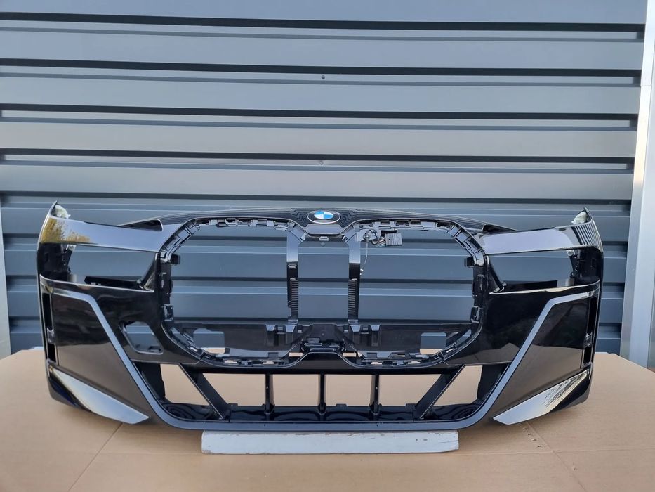 BMW 7 i7 G70 M-PAKIET 2022- zderzak przód oryginał MC225