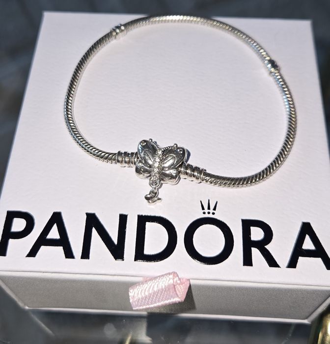 Srebrna bransoletka o splocie wężykowym 21 cm