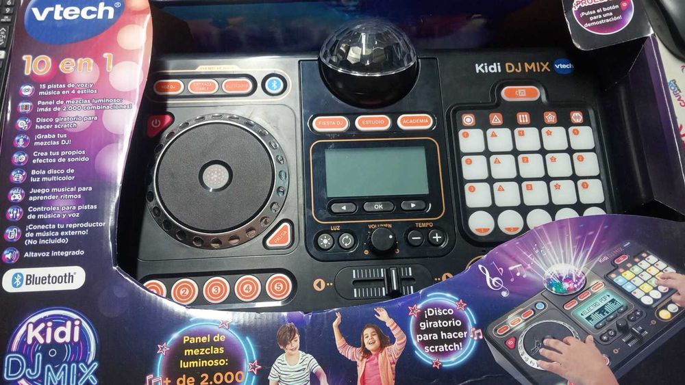 Mesa de Mistura VTech Kidi DJ Mix 10 em 1 – NOVA em Caixa