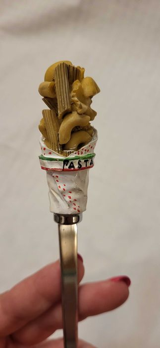 New Special Kitchen Utensils64737816372098125