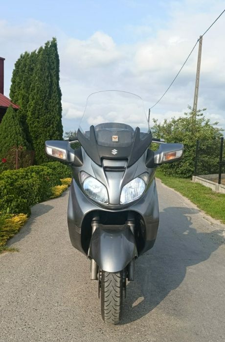 Suzuki Burgman 650 Executive