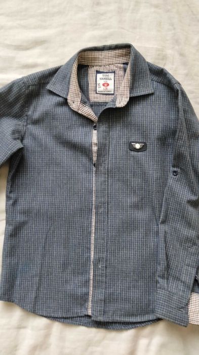 Фірмова рубашка, сорочка в школу