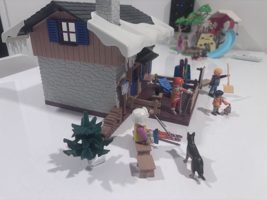 Playmobil 9180 Casa da Neve / Chalé de Inverno